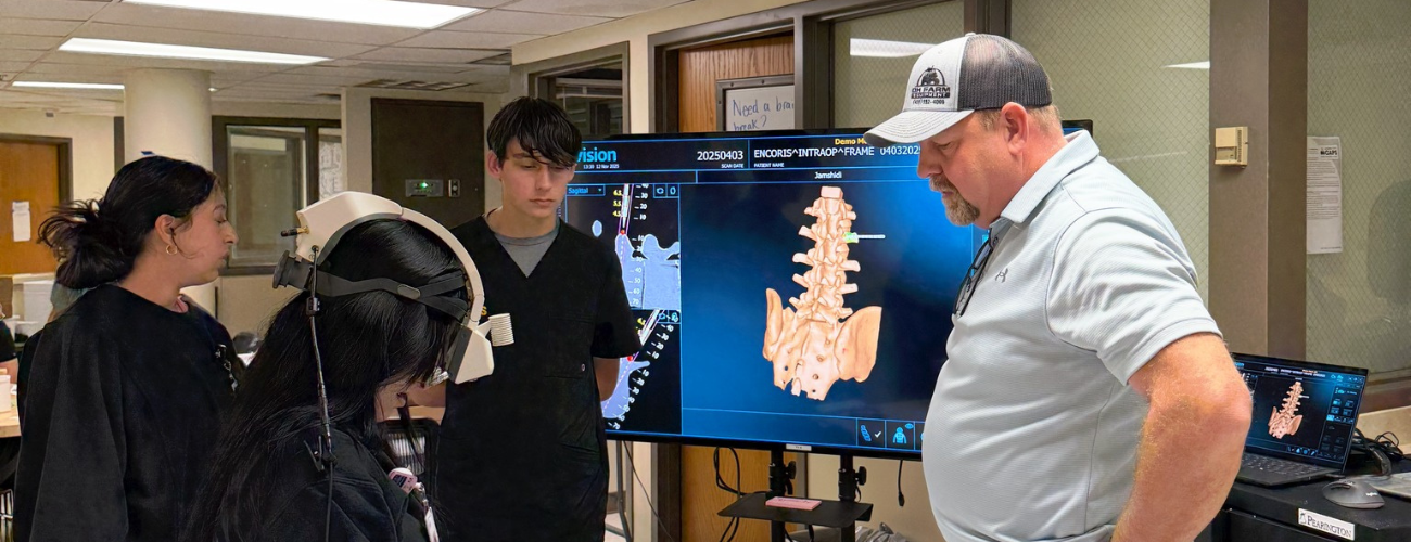 Medical caps vr bone structure